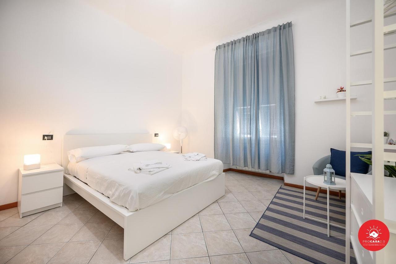 Calmness Of The Sea Apartment Специя Екстериор снимка