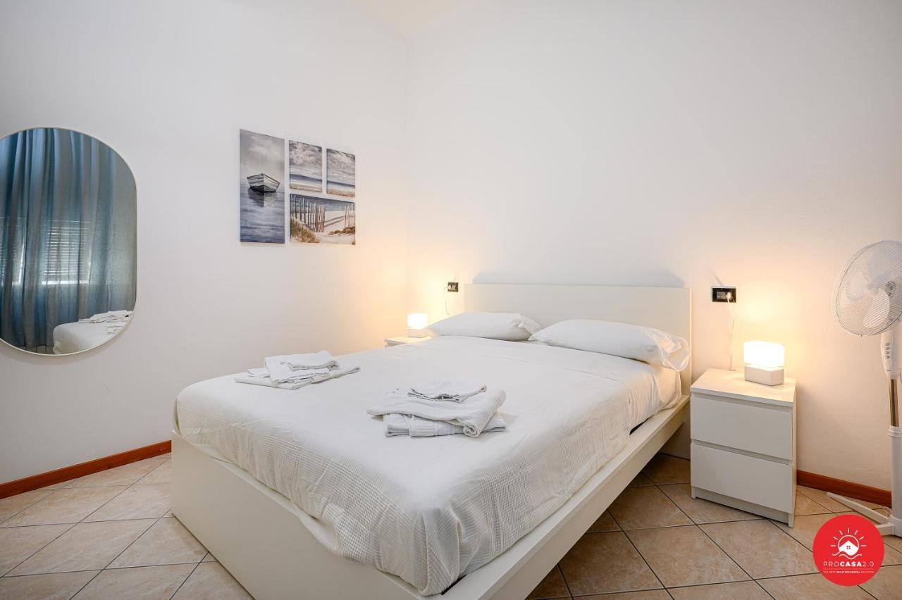 Calmness Of The Sea Apartment Специя Екстериор снимка
