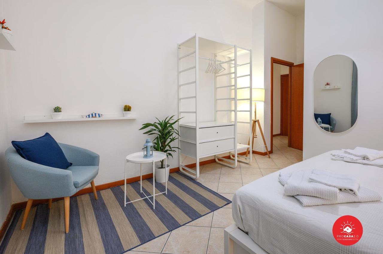 Calmness Of The Sea Apartment Специя Екстериор снимка